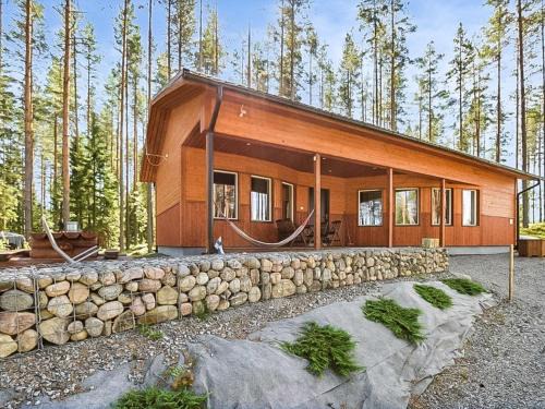 Holiday Home Lepovalkeinen by Interhome