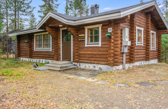 Holiday Home Pyhä-rasti by Interhome