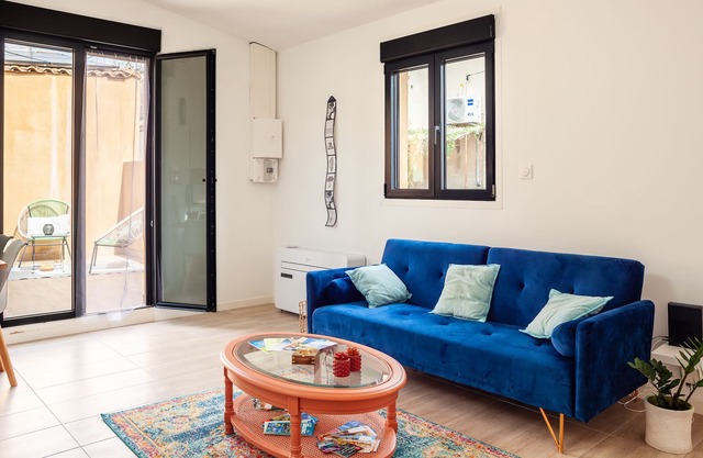 Holiday Home 'Villa Tania' with Mountain View, Wi-Fi and Air Conditioning