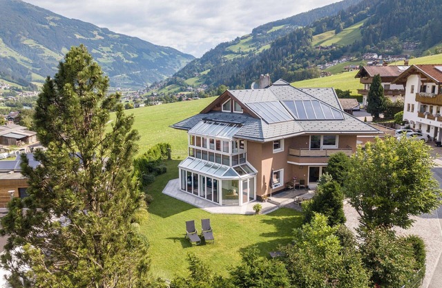 Holiday house Ramsau im Zillertal for 1 - 12 persons with 6 bedrooms - Holiday house