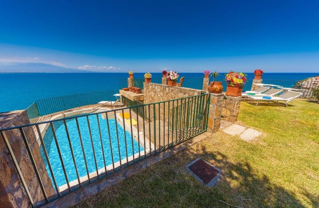 Holiday house Augusta for 1 - 14 persons with 6 bedrooms - Holiday home