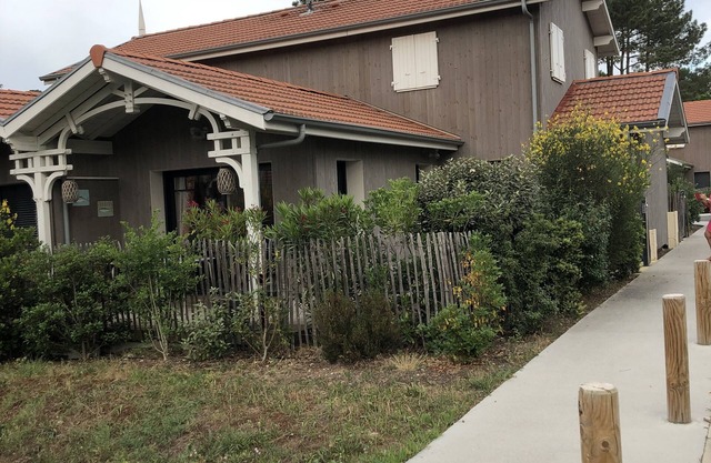 Holiday house with small garden.