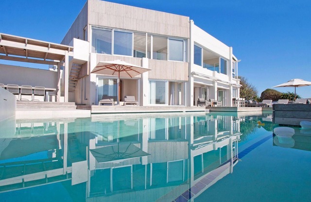 Holiday house Noordhoek for 1 - 12 persons with 6 bedrooms - Holiday house