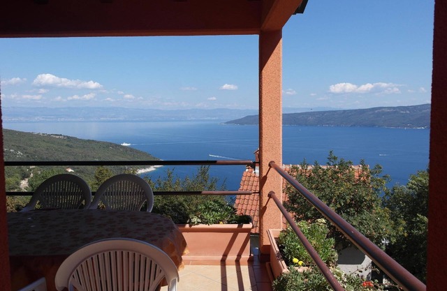 Holiday house Plomin for 1 - 8 persons with 3 bedrooms - Holiday house