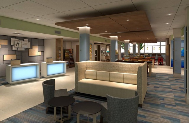 Holiday Inn Express & Suites Watertown by IHG