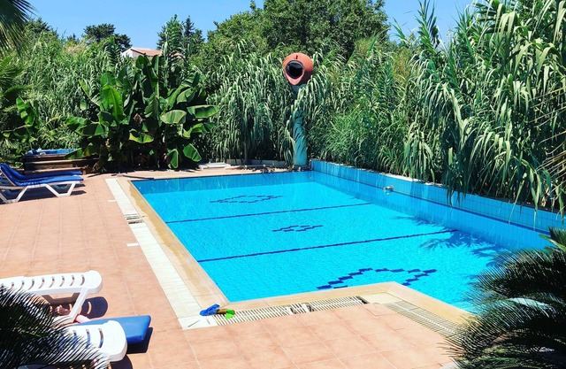 Holiday villa with Private Pool up to 10 person