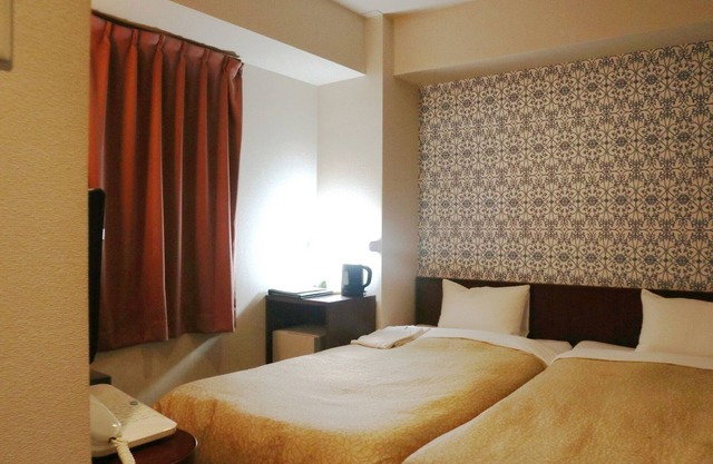 Hollywood twin room Nonsmoking King size s /Hamamatsu Shizuoka
