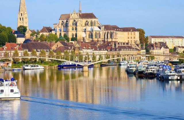 Home - Ardillière - Séjour à Auxerre