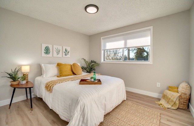 Home away from Home! Clean and bright remodeled 3 bedroom home w all essentials!