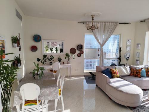 Home stay - ONLY FOR LADIES -ممنوع دخول الرجال