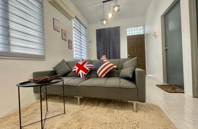 Home11A#4pax#Netflix#AlmaBukitMertajam