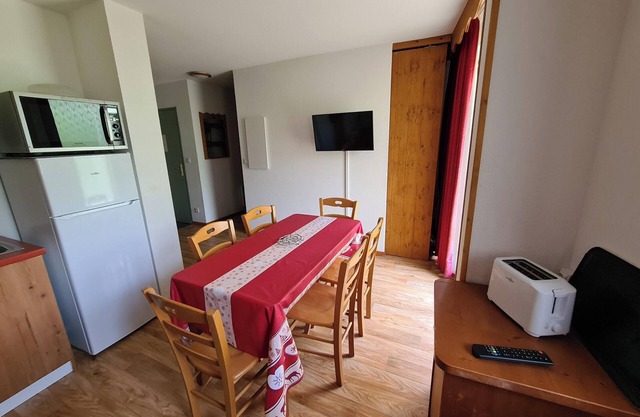 Homerez - Apt in Chamrousse, parking