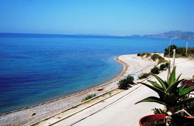 Homerez - Apt in Seccagrande sea view