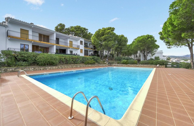 Homerez - Apt sea view in Llançà