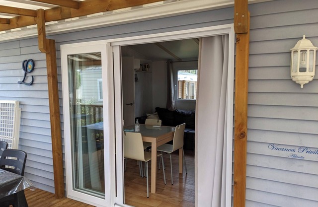 Homerez - Bungalow in Saint-Julien-en-Born