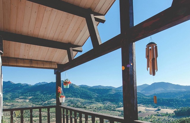 Homerez - Cozy House in Cañamero + Pool