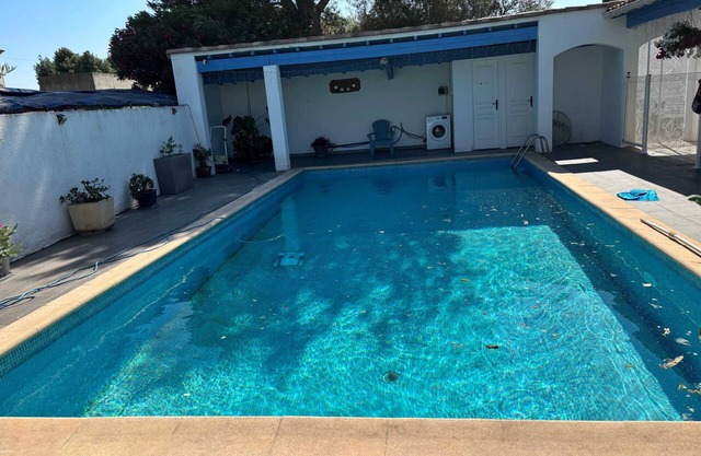 Homerez - Family Villa with Pool in Tarascon