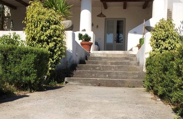 Homerez - House 7 km away from the beach for 2 ppl. at Santa Marina Salina
