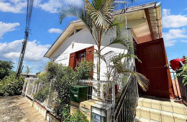 Homerez - House in Saint-Leu, sea view.