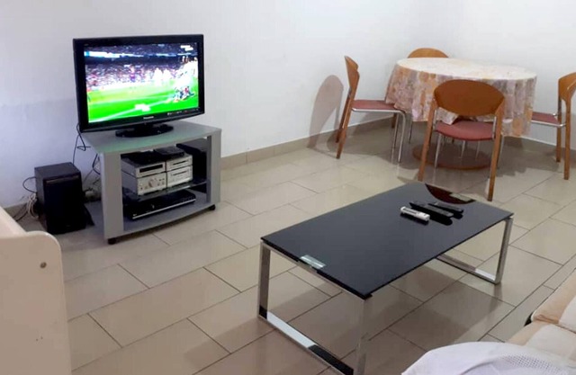 Homerez - Nice appartement for 2 ppl. with balcony at Douala