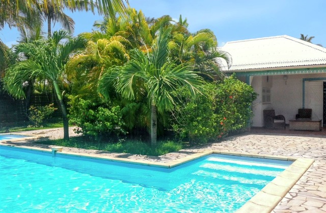 Homerez - Villa in Saint François, private pool