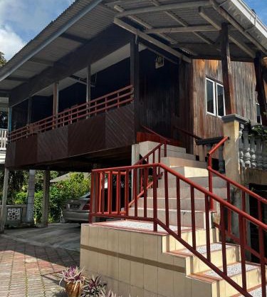 Homestay Rumah Kayu Kota Tinggi