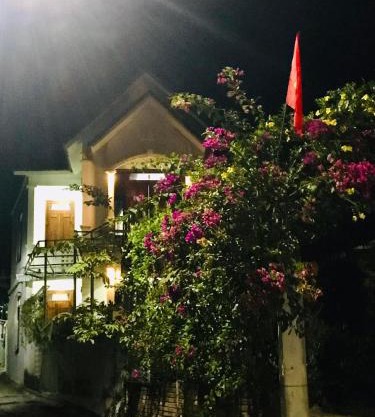 Hon Chen House