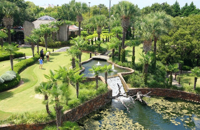 Horseshoe Bay Resort