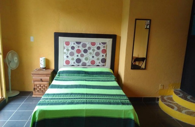 Hospedaje Casa Cortés - Recamaras de Descanso, Tepoztlán Mor - NO CONTAMOS CON ESTACIONAMIENTO