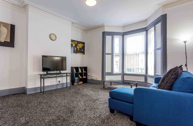 Host & Stay | Bambro Apartment