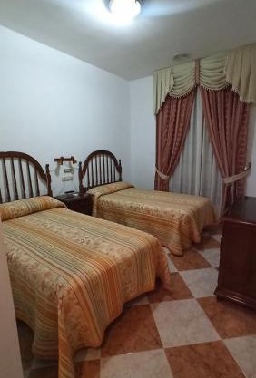 Hostal Algaidas