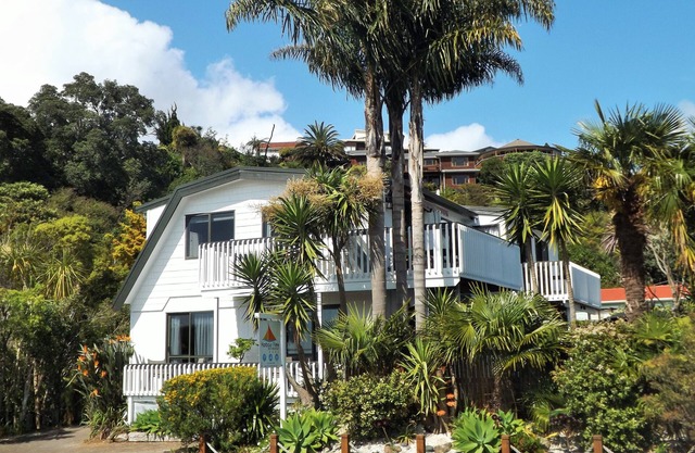 Hosts on the Coast Harbourview Tairua