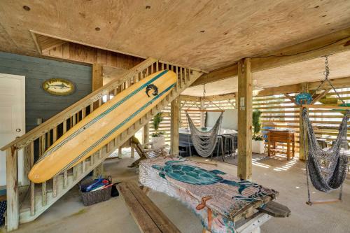 Hot Tub, Pirate Fort and Fire Pit Outer Banks Home!