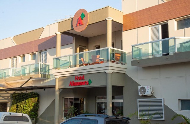 Hotel Almanara