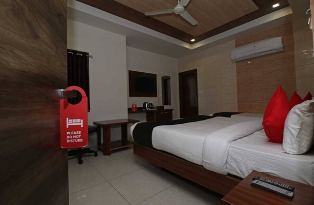 Hotel Big Dream Agra near Tajmahal