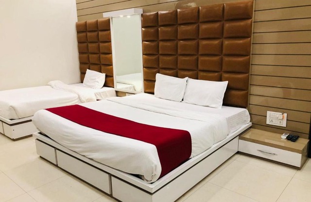 Hotel Blessing Bells, Fazilka
