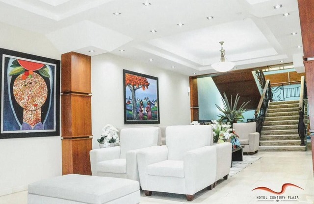 Hotel Century Plaza