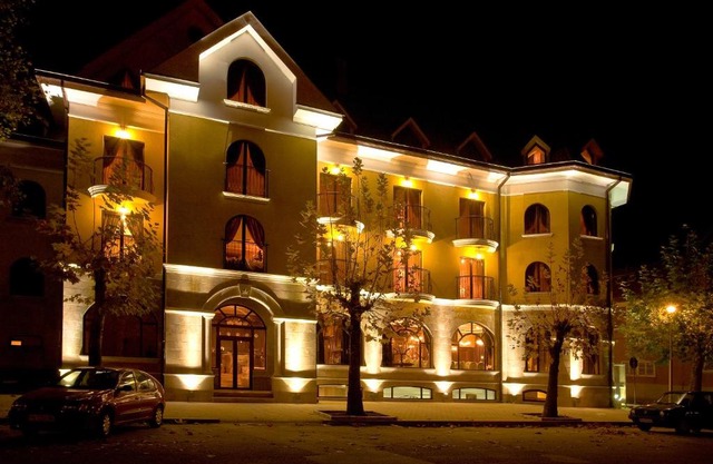 Hotel Chinar