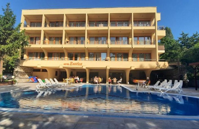 Hotel Exotica