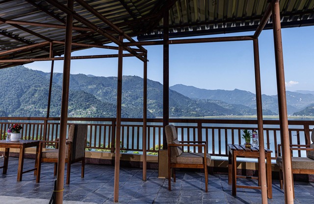 Hotel Fewa Camp