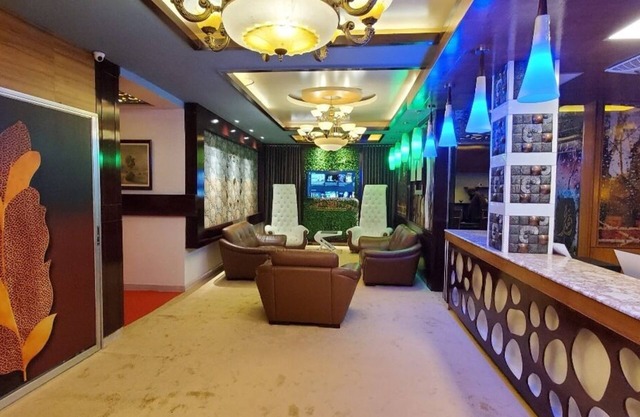 Hotel Holy City Ltd