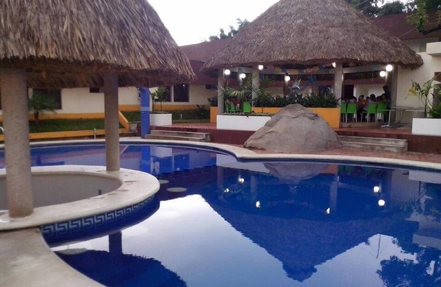 Hotel Jardin Real