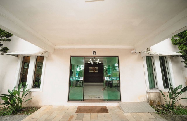 Hotel Joli