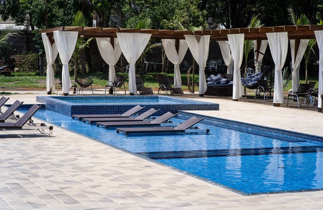 Hotel Lago Dourado