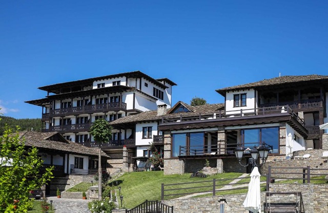 Hotel Leshten