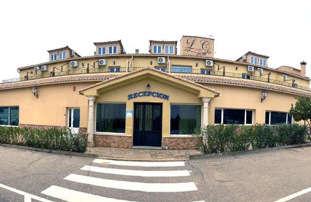 HOTEL LOS CAÑAS