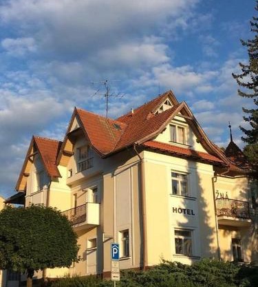 Hotel Lužná