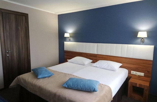 Hotel Mayak