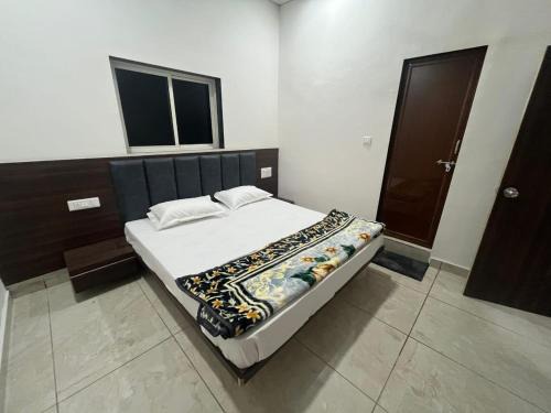 Hotel Mewad Palace