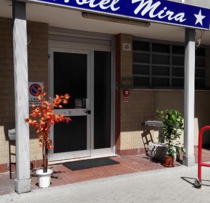 Hotel Mira